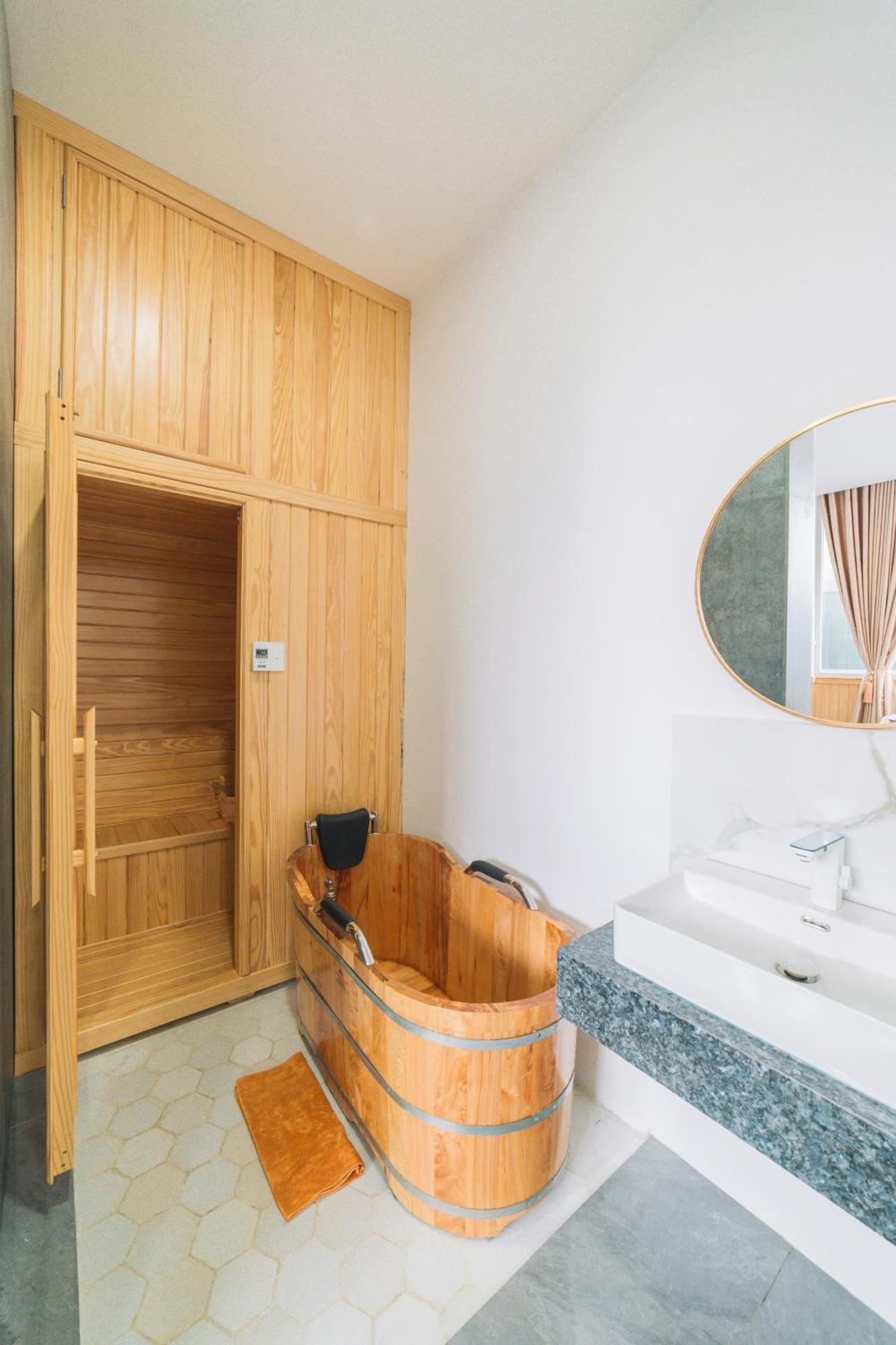 Quy Tai Premium Hotel Da Lat Dış mekan fotoğraf
